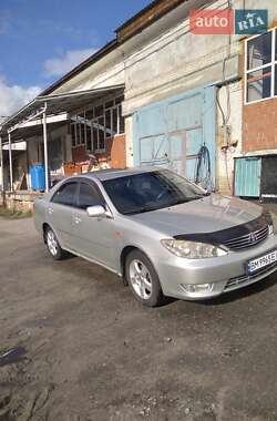 Седан Toyota Camry 2004 в Сумах
