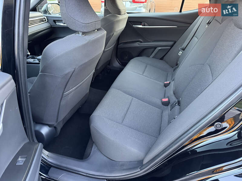 Седан Toyota Camry 2025 в Виннице фото 17 Седан Toyota Camry 2025 в Виннице