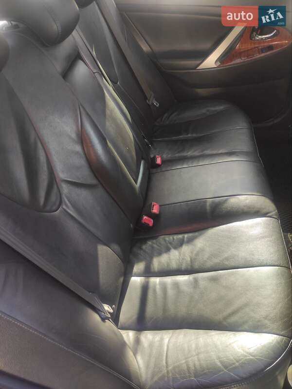 Седан Toyota Camry 2007 в Умані