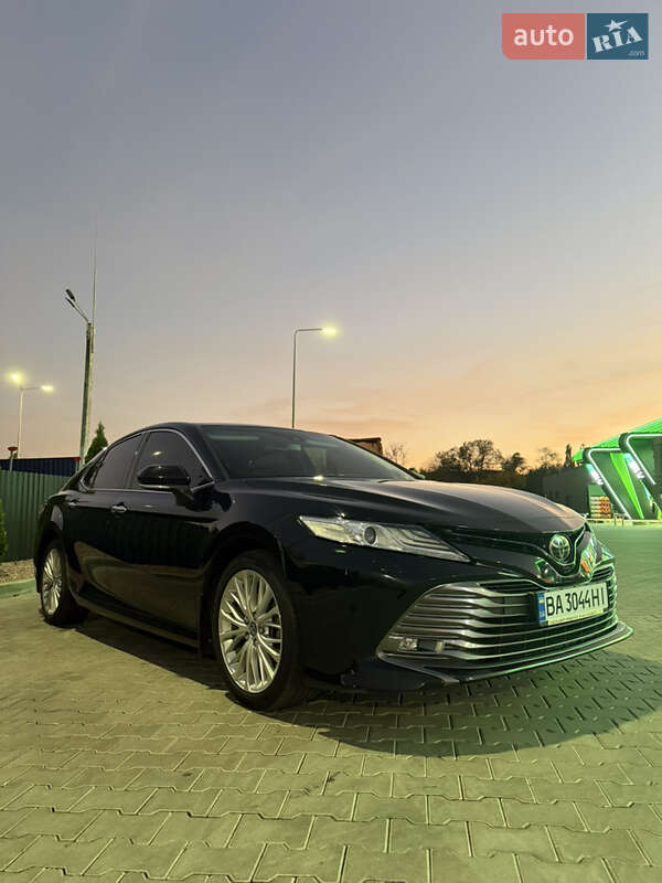 Седан Toyota Camry 2018 в Одесі
