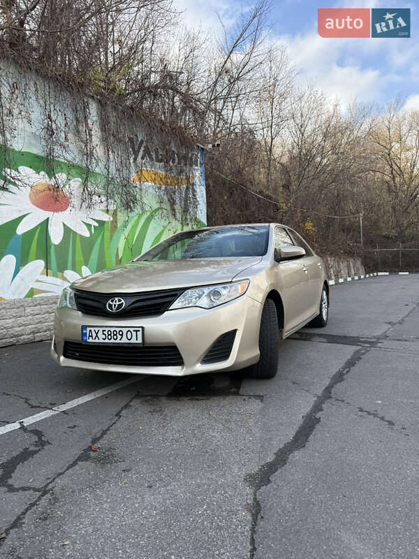Седан Toyota Camry 2011 в Харькове фото 22 Седан Toyota Camry 2011 в Харькове