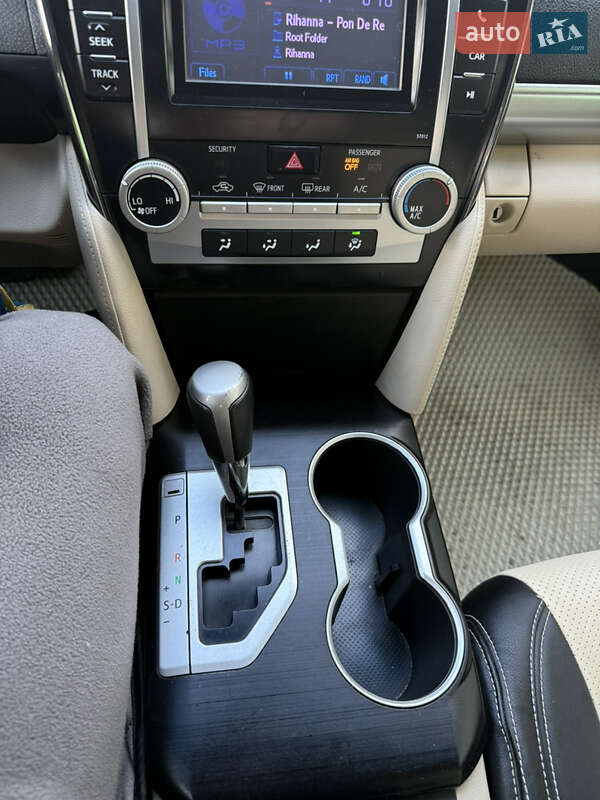 Седан Toyota Camry 2011 в Харькове фото 13 Седан Toyota Camry 2011 в Харькове