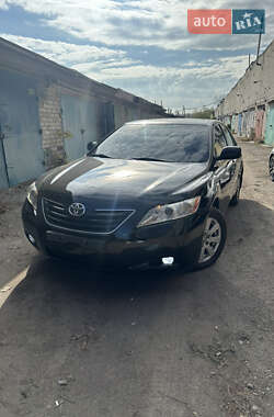 Седан Toyota Camry 2006 в Дніпрі