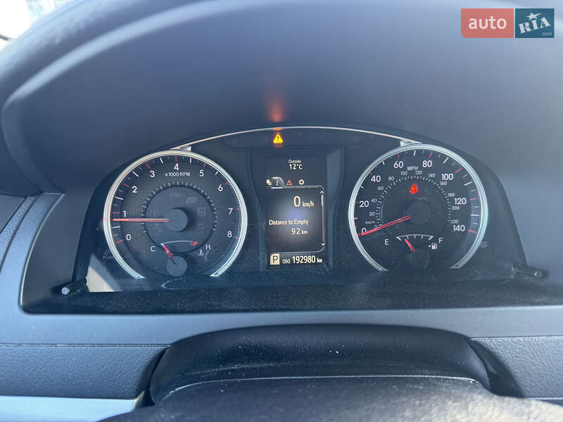 Седан Toyota Camry 2016 в Киеве фото 18 Седан Toyota Camry 2016 в Киеве