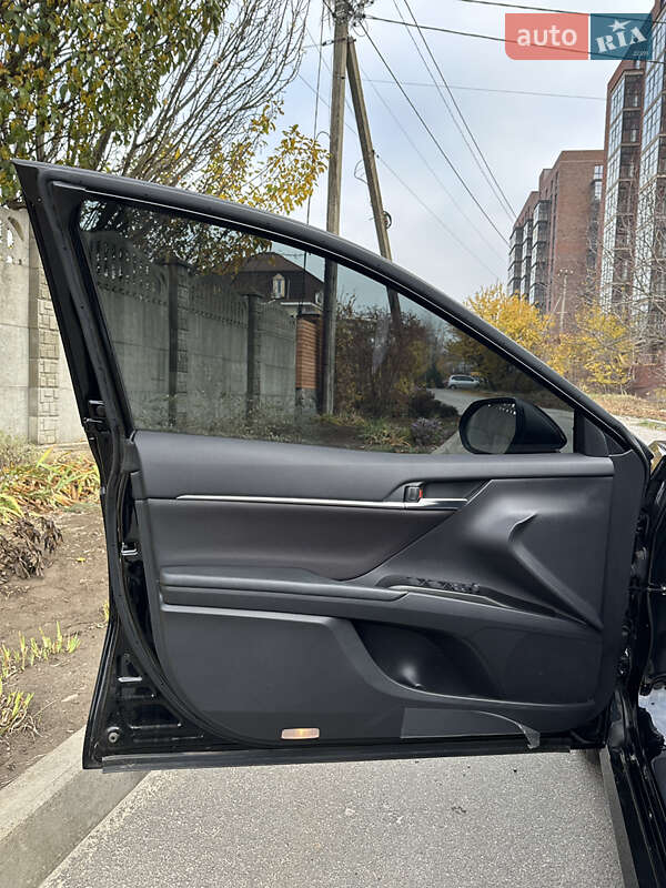 Седан Toyota Camry 2021 в Полтаве фото 24 Седан Toyota Camry 2021 в Полтаве