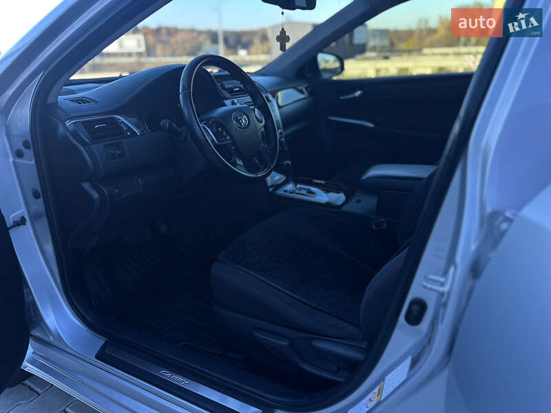 Седан Toyota Camry 2012 в Тернополе фото 8 Седан Toyota Camry 2012 в Тернополе