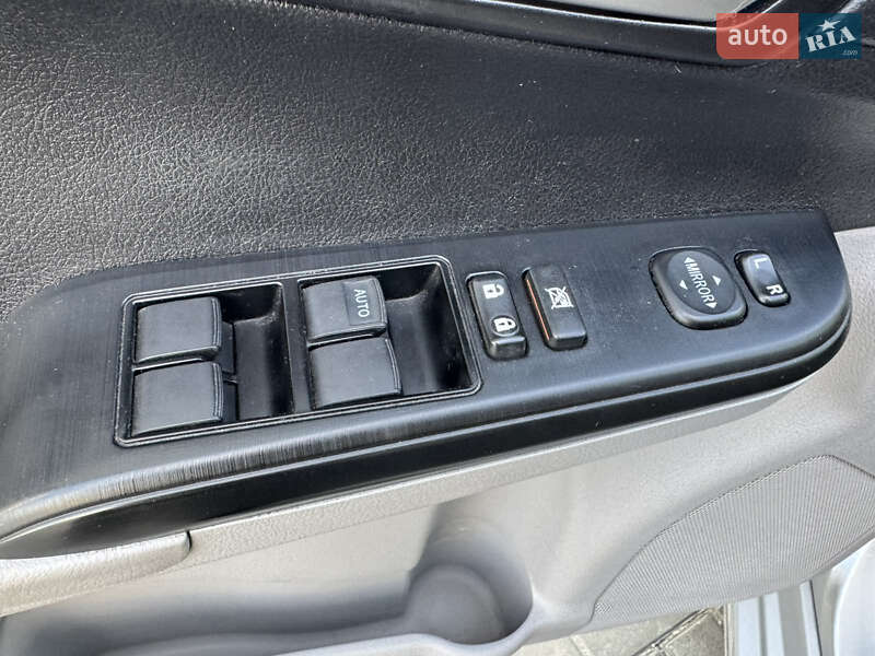 Седан Toyota Camry 2014 в Днепре фото 16 Седан Toyota Camry 2014 в Днепре
