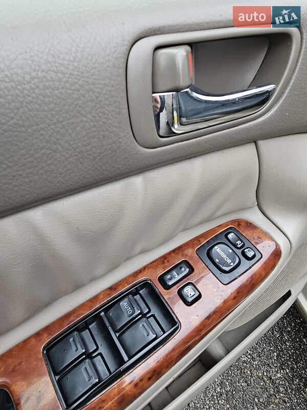 Седан Toyota Camry 2003 в Киеве фото 26 Седан Toyota Camry 2003 в Киеве