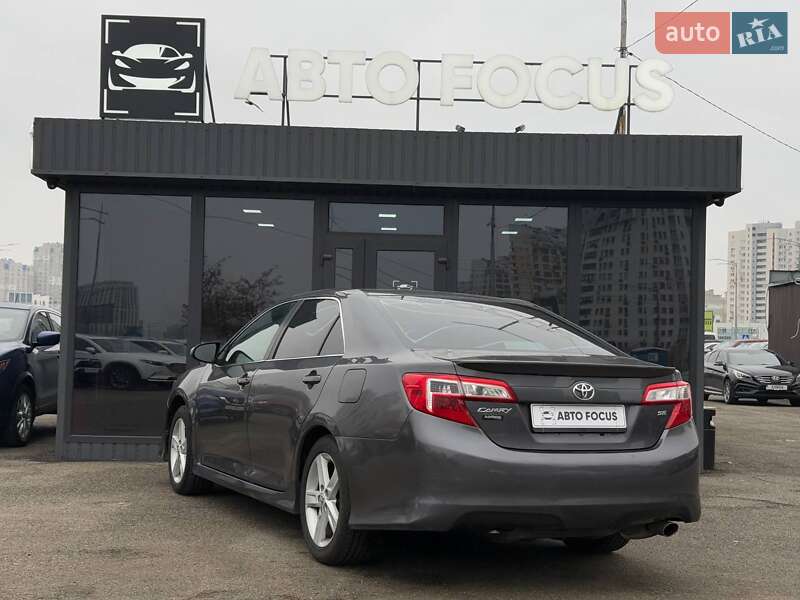 Седан Toyota Camry 2012 в Киеве фото 5 Седан Toyota Camry 2012 в Киеве