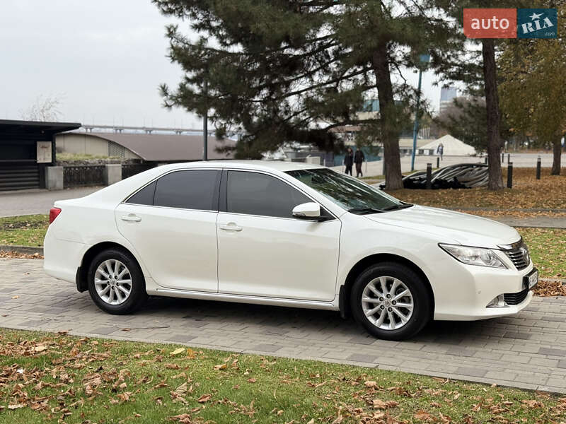Седан Toyota Camry 2012 в Днепре фото 5 Седан Toyota Camry 2012 в Днепре