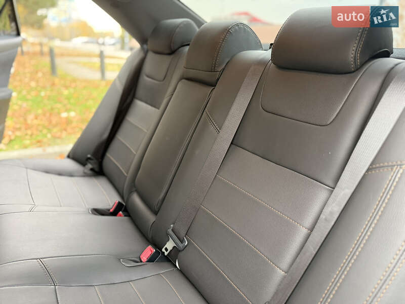 Седан Toyota Camry 2012 в Днепре фото 18 Седан Toyota Camry 2012 в Днепре