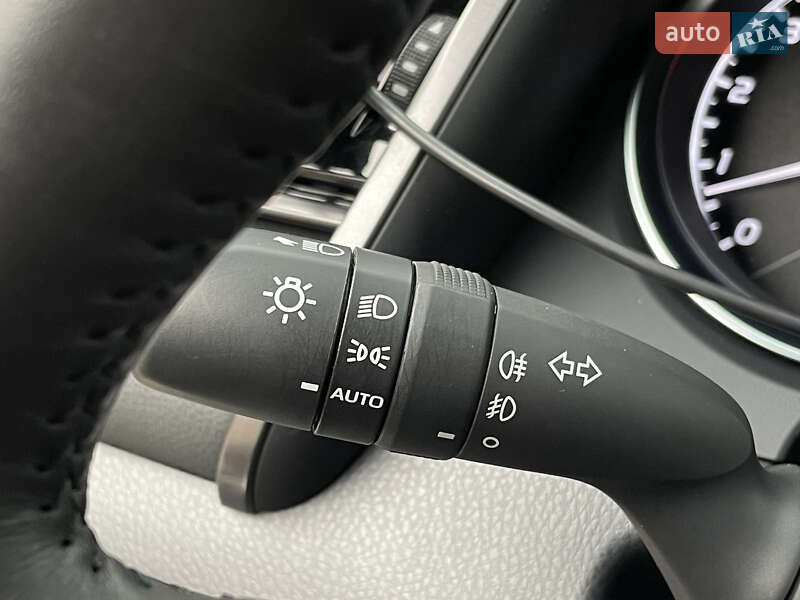 Седан Toyota Camry 2023 в Николаеве фото 24 Седан Toyota Camry 2023 в Николаеве