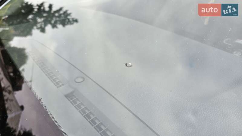 Седан Toyota Camry 2018 в Киеве