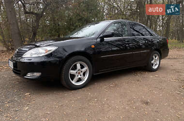 Седан Toyota Camry 2002 в Чернигове