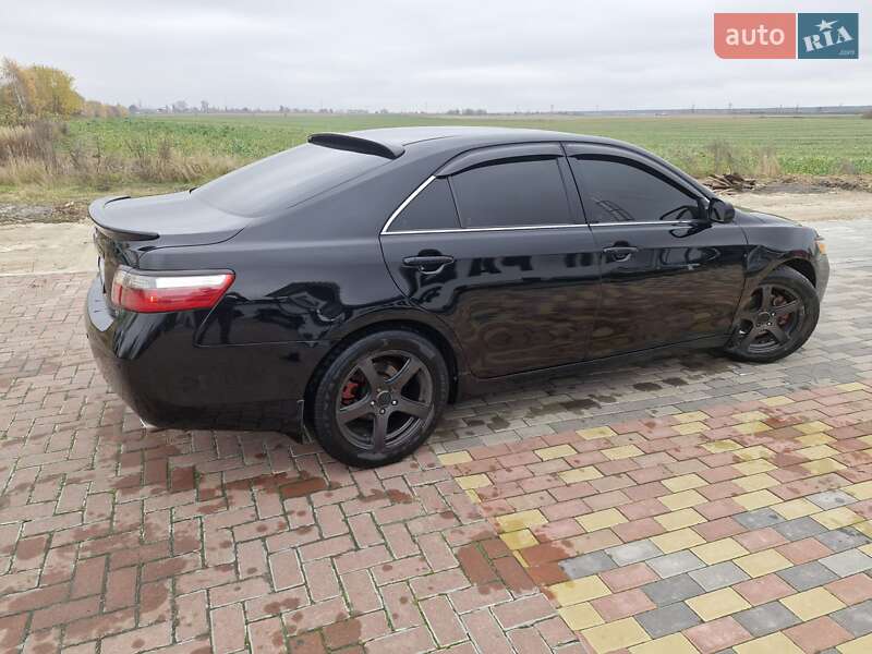 Седан Toyota Camry 2006 в Броварах