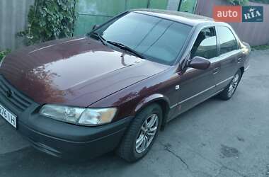 Седан Toyota Camry 1997 в Полтаві