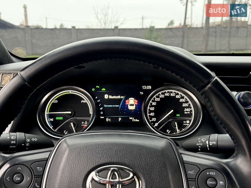 Седан Toyota Camry 2020 в Житомире