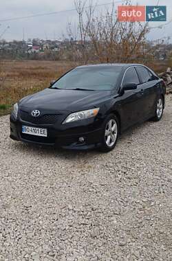 Седан Toyota Camry 2011 в Збаражі