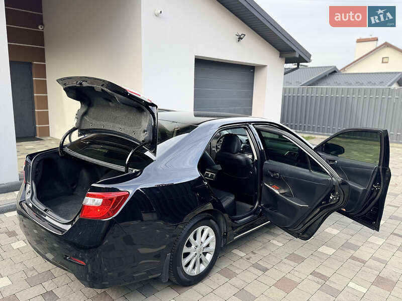 Седан Toyota Camry 2012 в Львове