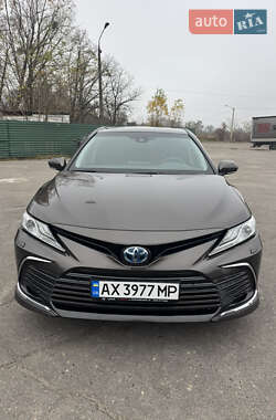 Седан Toyota Camry 2023 в Харькове