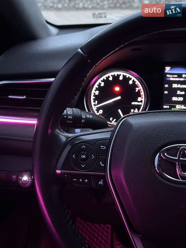 Седан Toyota Camry 2018 в Тернополе фото 49 Седан Toyota Camry 2018 в Тернополе