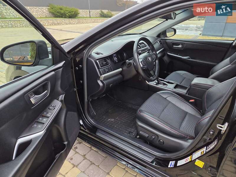 Седан Toyota Camry 2015 в Тернополе фото 16 Седан Toyota Camry 2015 в Тернополе