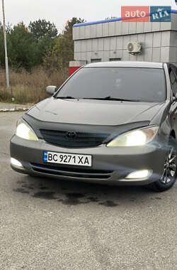 Седан Toyota Camry 2002 в Буске