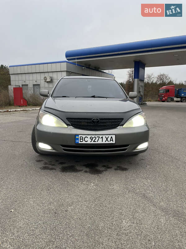 Седан Toyota Camry 2002 в Буске фото 10 Седан Toyota Camry 2002 в Буске