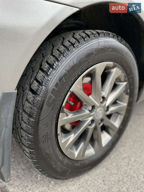 Седан Toyota Camry 2002 в Буске фото 23 Седан Toyota Camry 2002 в Буске