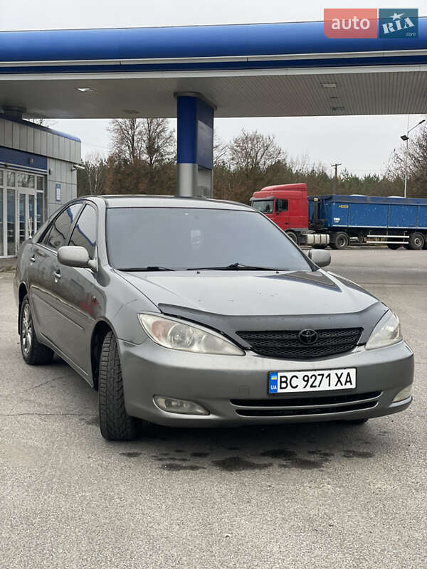 Седан Toyota Camry 2002 в Буске фото 30 Седан Toyota Camry 2002 в Буске