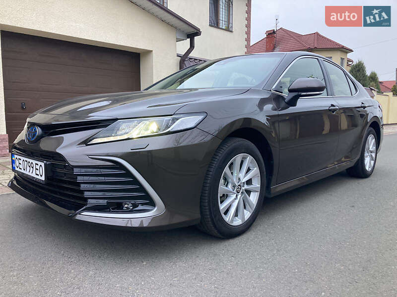 Седан Toyota Camry 2023 в Одессе