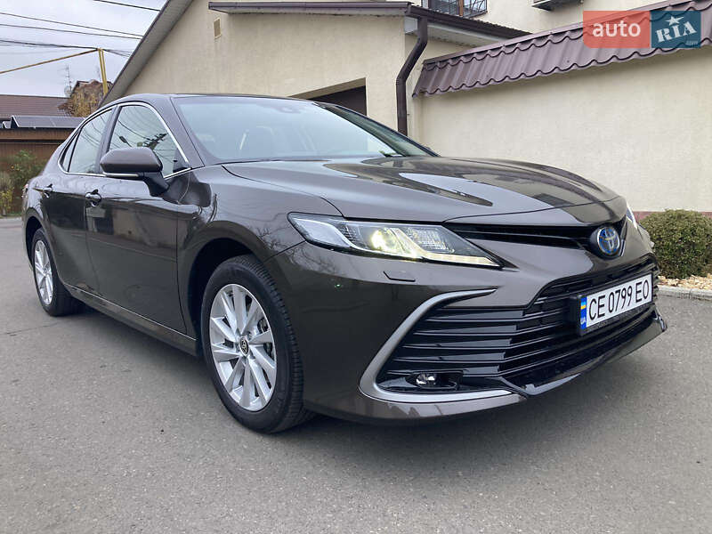 Седан Toyota Camry 2023 в Одессе