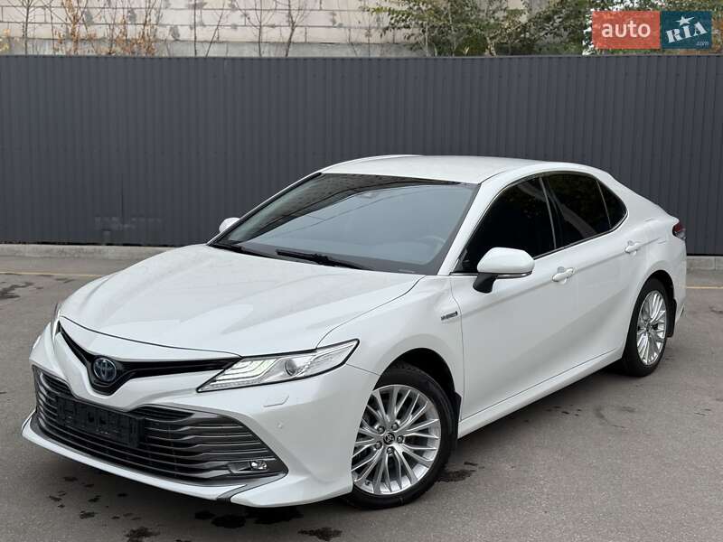 Седан Toyota Camry 2020 в Днепре фото 17 Седан Toyota Camry 2020 в Днепре