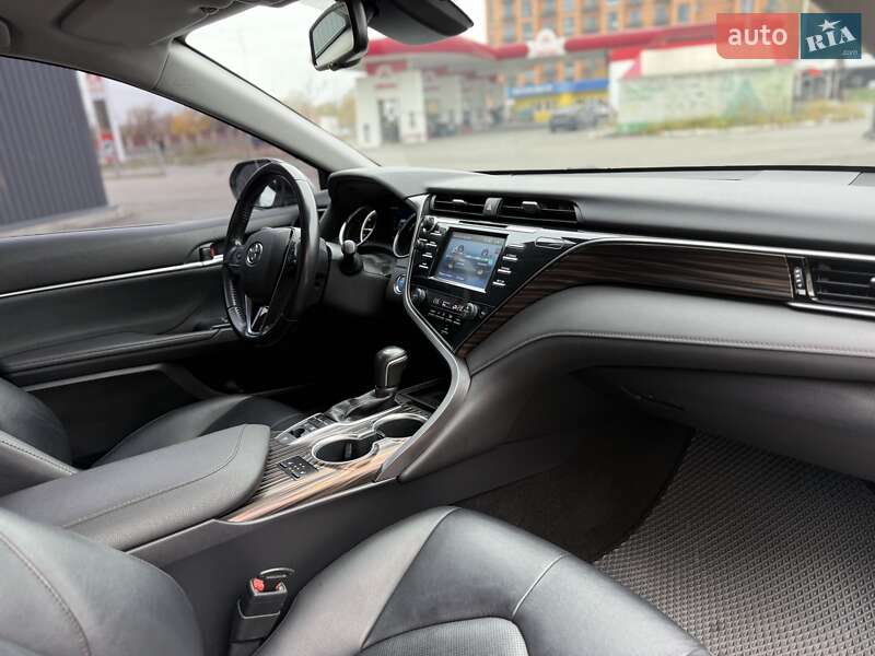 Седан Toyota Camry 2020 в Днепре фото 34 Седан Toyota Camry 2020 в Днепре