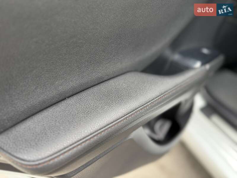 Седан Toyota Camry 2020 в Днепре фото 40 Седан Toyota Camry 2020 в Днепре