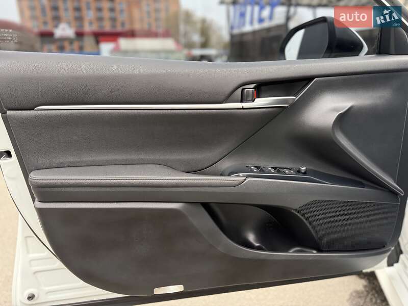 Седан Toyota Camry 2020 в Днепре фото 43 Седан Toyota Camry 2020 в Днепре