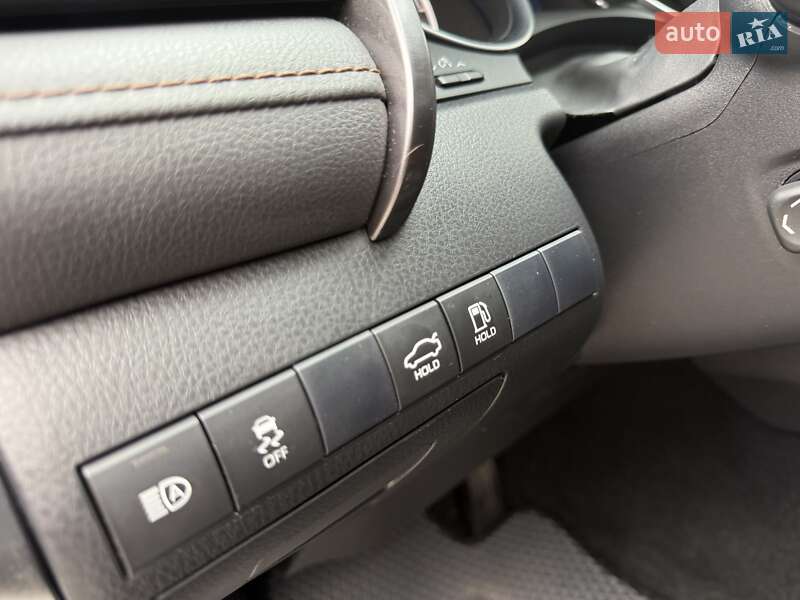 Седан Toyota Camry 2020 в Днепре фото 49 Седан Toyota Camry 2020 в Днепре