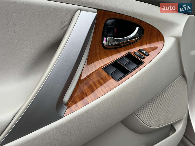 Седан Toyota Camry 2008 в Одессе