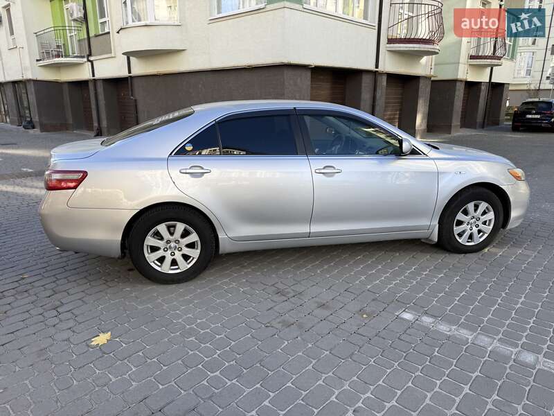 Седан Toyota Camry 2007 в Ивано-Франковске