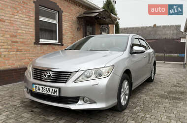 Седан Toyota Camry 2012 в Александрие