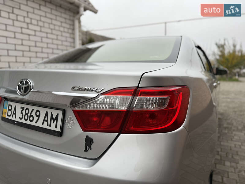 Седан Toyota Camry 2012 в Александрие фото 12 Седан Toyota Camry 2012 в Александрие