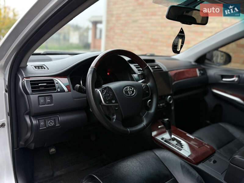 Седан Toyota Camry 2012 в Александрие фото 15 Седан Toyota Camry 2012 в Александрие