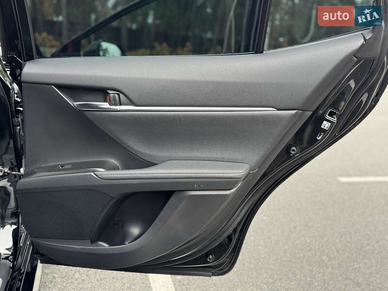 Седан Toyota Camry 2022 в Києві фото 63 Седан Toyota Camry 2022 в Києві