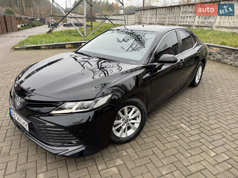 Седан Toyota Camry 2018 в Житомире фото 2 Седан Toyota Camry 2018 в Житомире