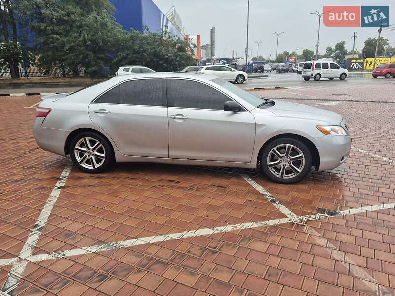 Седан Toyota Camry 2006 в Одессе