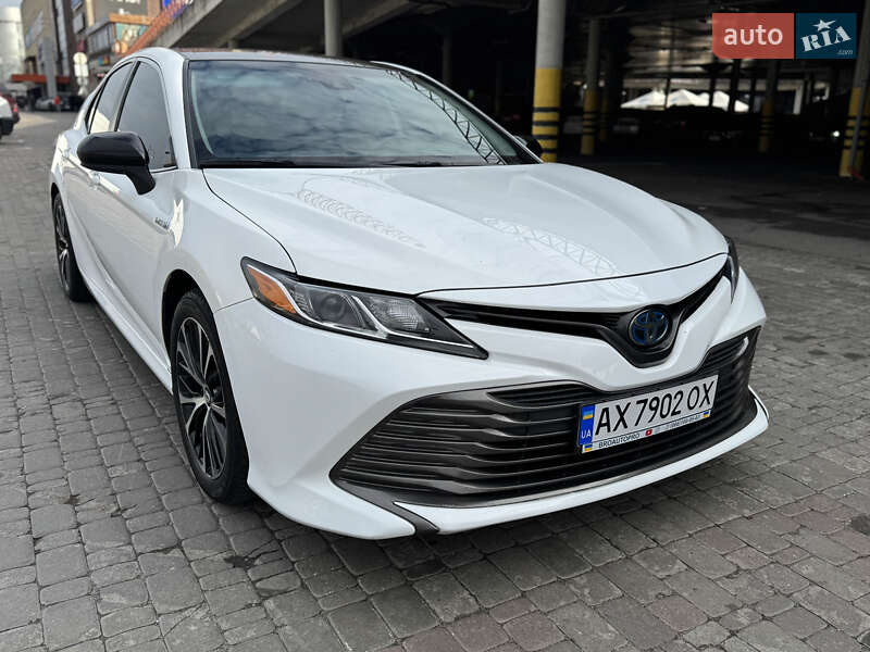 Седан Toyota Camry 2019 в Харькове фото 8 Седан Toyota Camry 2019 в Харькове