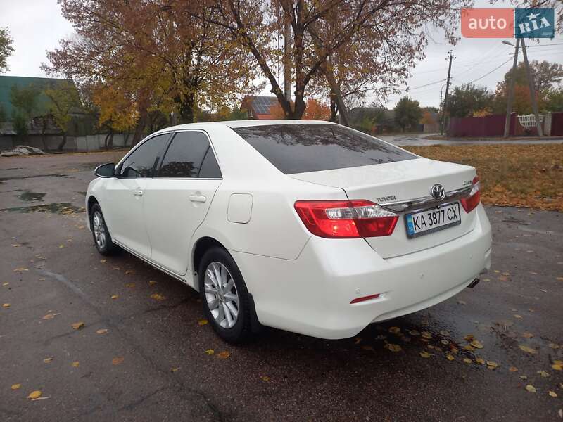 Седан Toyota Camry 2012 в Чернигове фото 2 Седан Toyota Camry 2012 в Чернигове