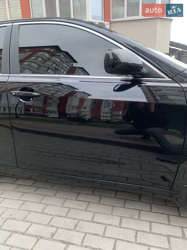 Седан Toyota Camry 2007 в Вараші