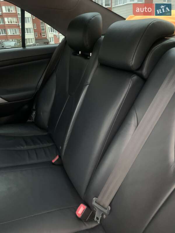 Седан Toyota Camry 2007 в Вараші