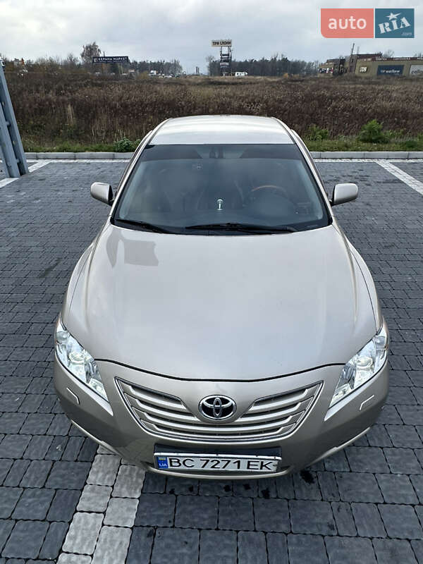 Седан Toyota Camry 2008 в Львове фото 10 Седан Toyota Camry 2008 в Львове